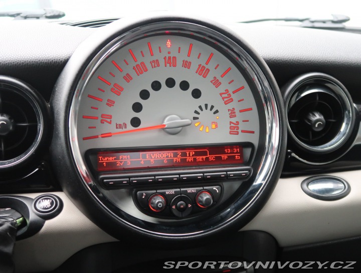 Mini Cooper Cooper 2012