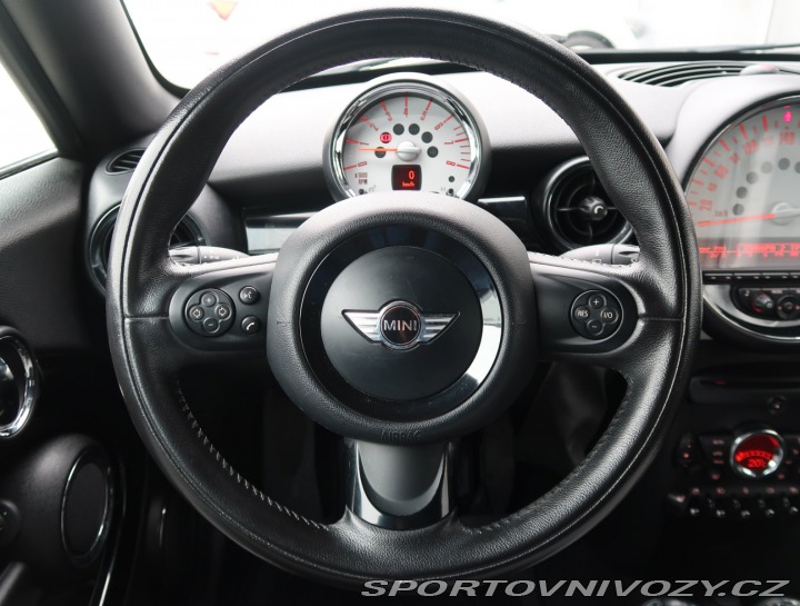 Mini Cooper Cooper 2012