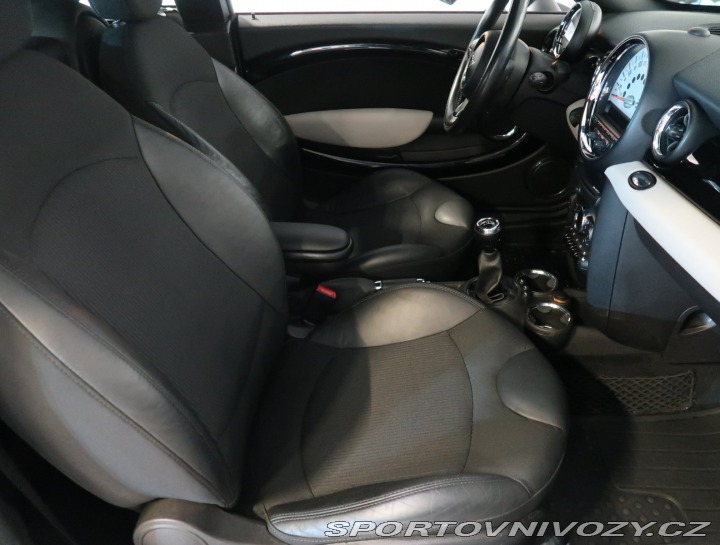 Mini Cooper Cooper 2012