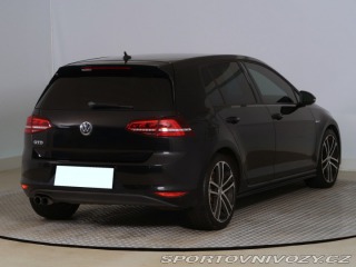 Volkswagen Golf 2.0 TDI GTD 2014