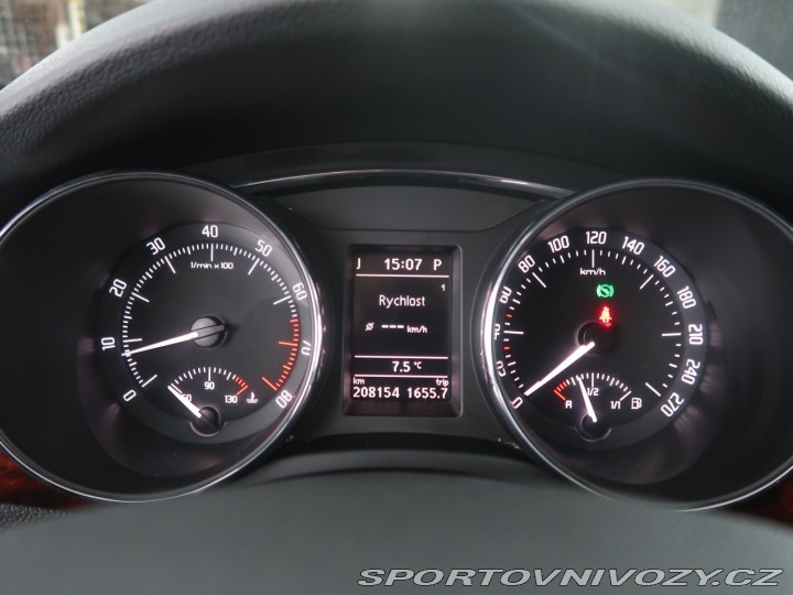 Škoda Superb Elegance 3.6 FSI V6 2013