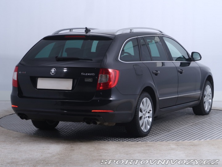 Škoda Superb Elegance 3.6 FSI V6 2013