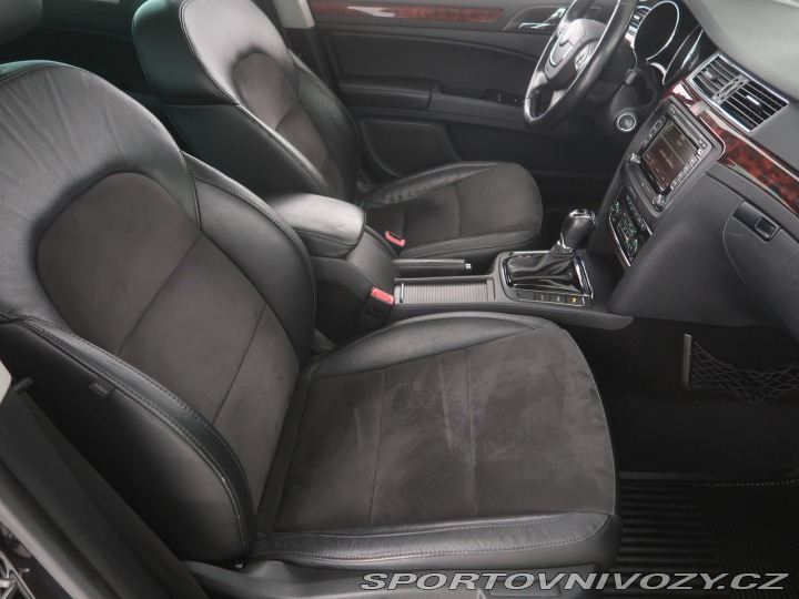 Škoda Superb Elegance 3.6 FSI V6 2013