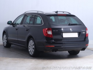 Škoda Superb Elegance 3.6 FSI V6 2013