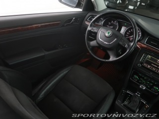 Škoda Superb Elegance 3.6 FSI V6 2013