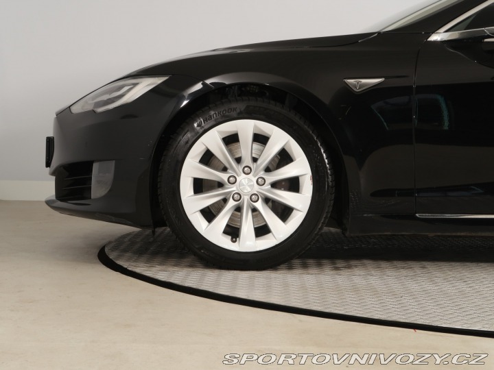 Tesla Model S 75 2016