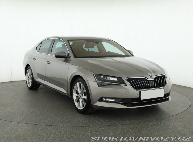 Škoda Superb 2.0 TSI