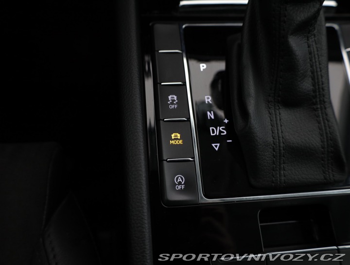 Škoda Superb 2.0 TSI 2015