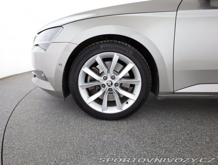 Škoda Superb 2.0 TSI 2015