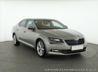 Škoda Superb 2.0 TSI 2015