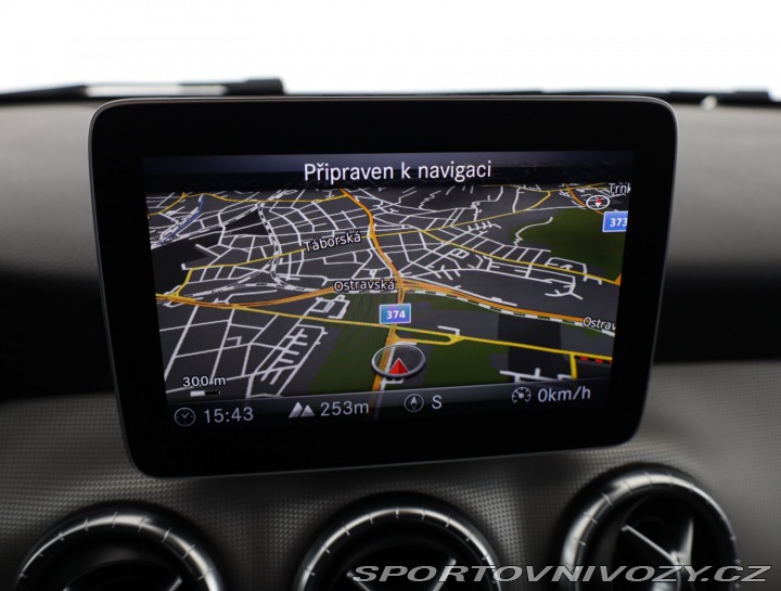 Mercedes-Benz CLA 200 2018