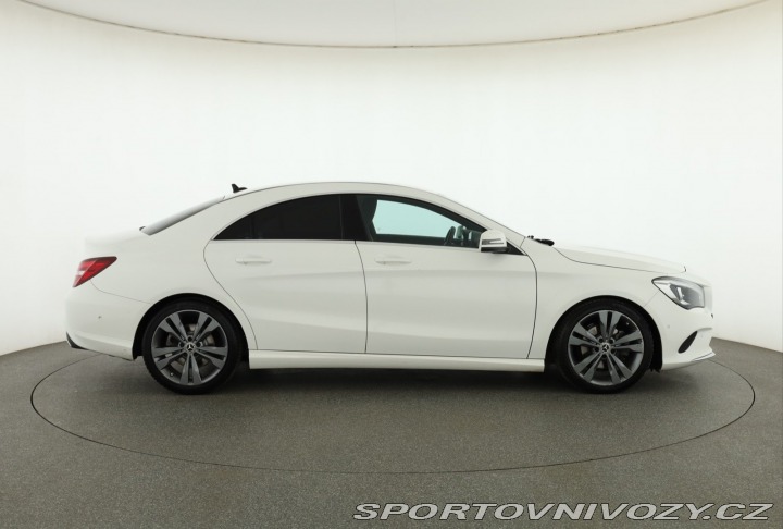 Mercedes-Benz CLA 200 2018