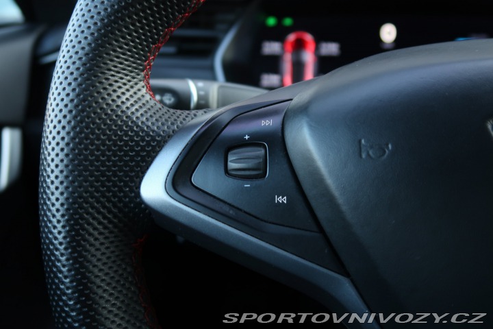 Tesla Model S 100D 2018