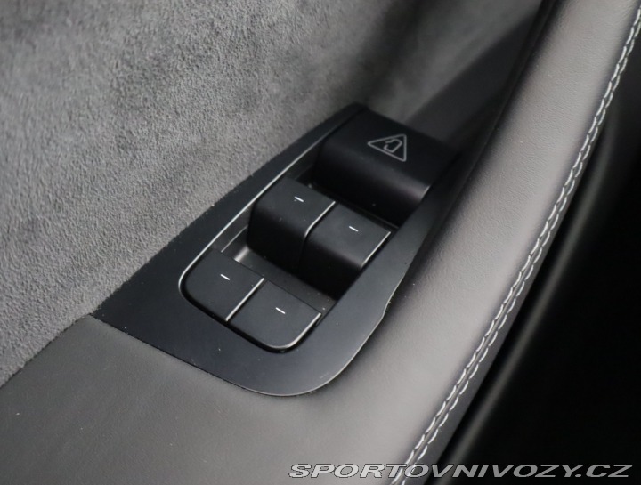 Tesla Model Y Long Range AWD 79kWh 2025