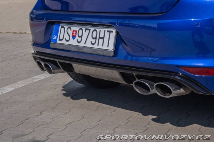 Volkswagen Golf 7R 2.0 TSI BMT 4Motion D 2015