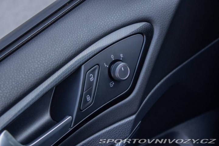 Volkswagen Golf 7R 2.0 TSI BMT 4Motion D 2015