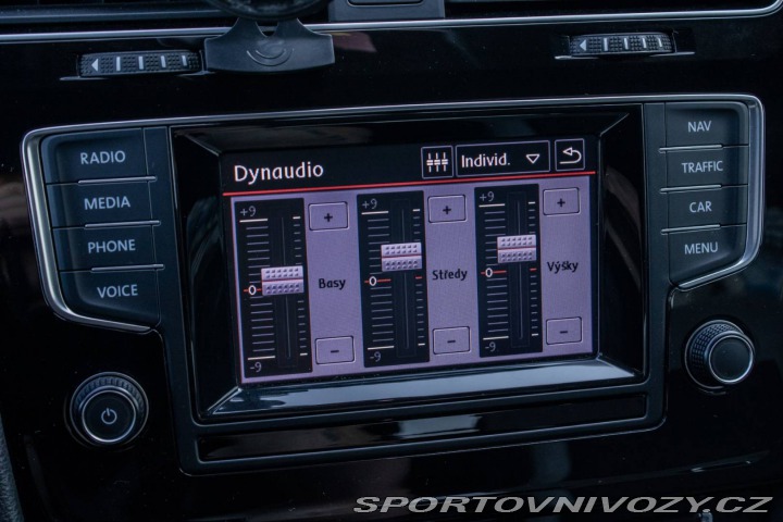 Volkswagen Golf 7R 2.0 TSI BMT 4Motion D 2015