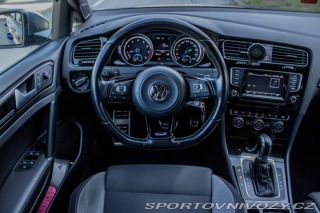 Volkswagen Golf 7R 2.0 TSI BMT 4Motion D 2015