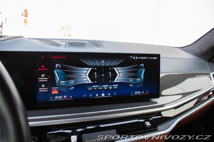 BMW X5 M60i xDrive 390kw  výfuk 2023