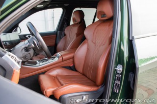 BMW X5 M60i xDrive 390kw  výfuk 2023