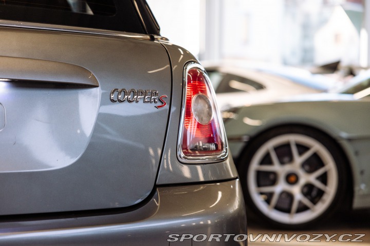 Mini Cooper Cooper S, R56 2007