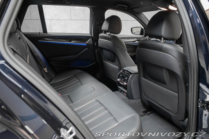 BMW 5 530d xD ///M*LASER*TAŽNÉ* 2024