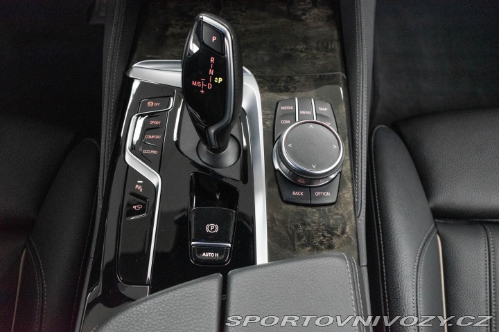 BMW 5 530d xD ///M*LASER*TAŽNÉ* 2024