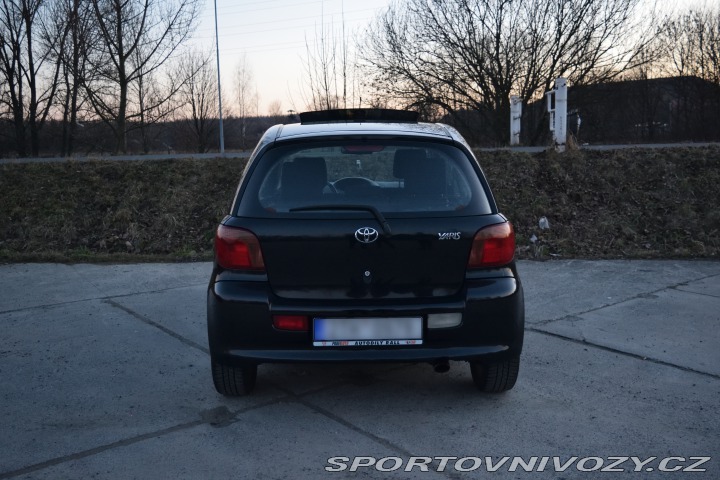 Toyota Yaris TS 2001