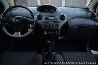 Toyota Yaris TS 2001