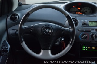 Toyota Yaris TS 2001