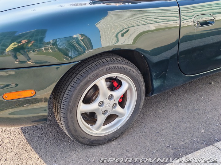 Mazda MX-5  2001