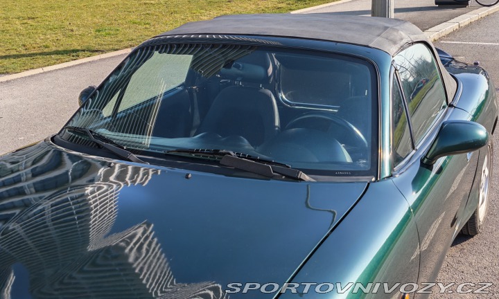Mazda MX-5  2001