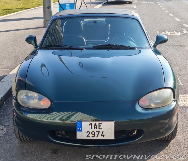 Mazda MX-5  2001