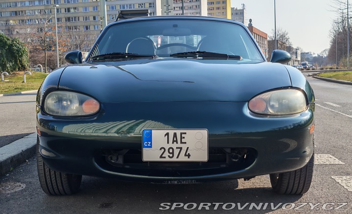 Mazda MX-5  2001
