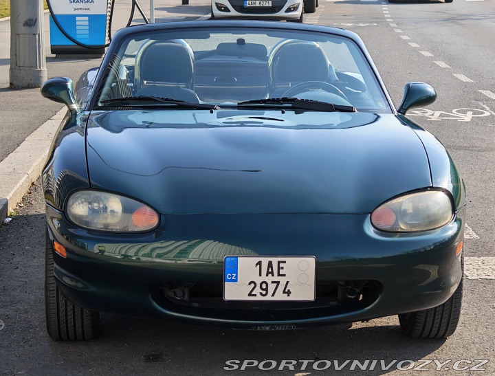 Mazda MX-5  2001