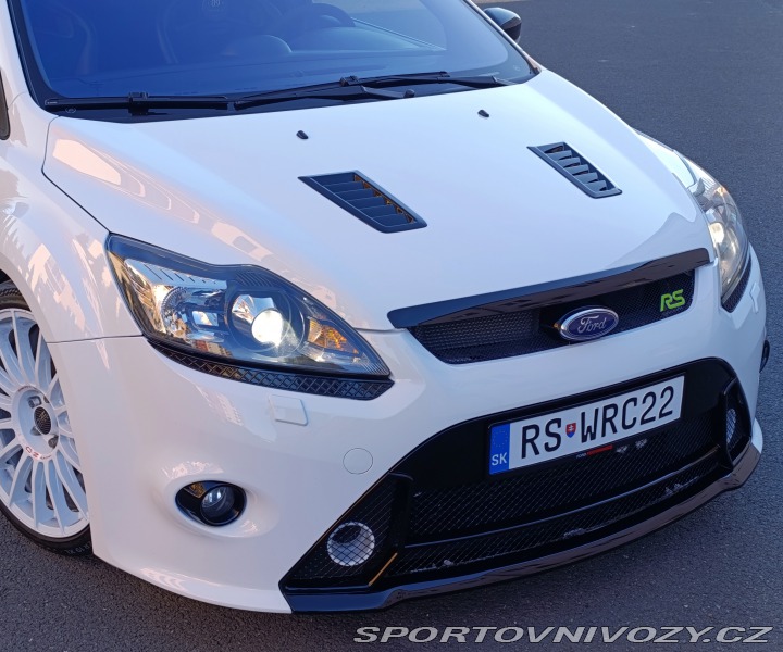 Ford Focus RS RS 2.5 T 2009