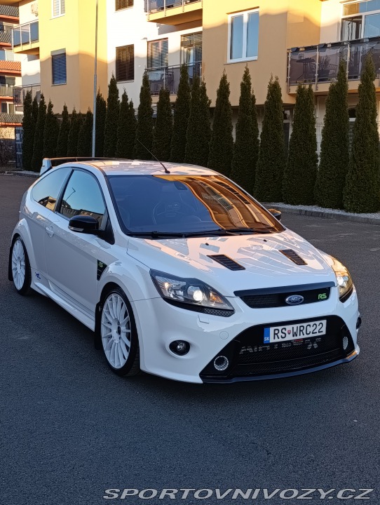 Ford Focus RS RS 2.5 T 2009