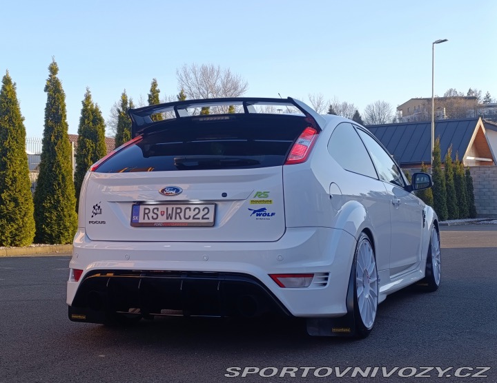 Ford Focus RS 2.5 T 2009