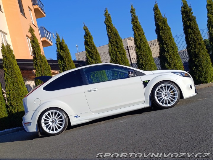 Ford Focus RS RS 2.5 T 2009