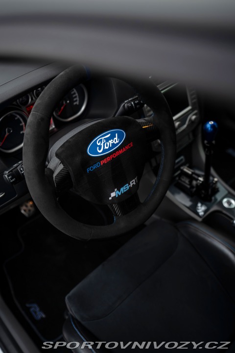 Ford Focus RS 2.5 T 2009