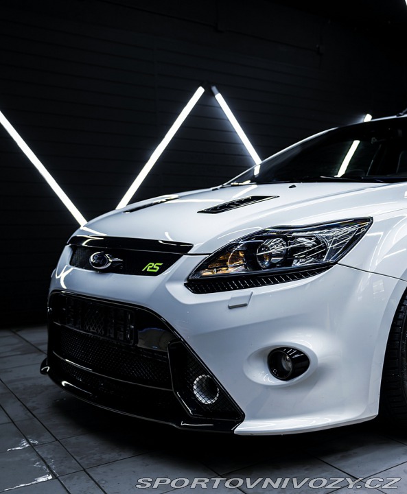 Ford Focus RS 2.5 T 2009
