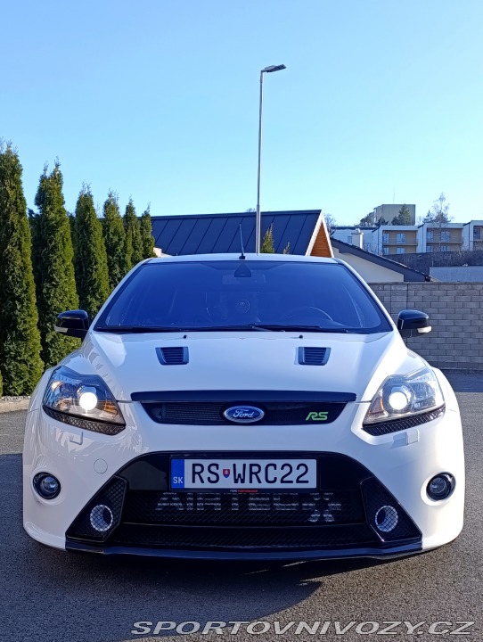 Ford Focus RS 2.5 T 2009