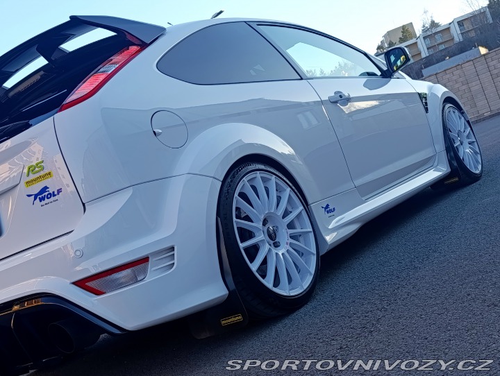 Ford Focus RS RS 2.5 T 2009