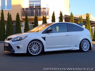 Ford Focus RS RS 2.5 T 2009