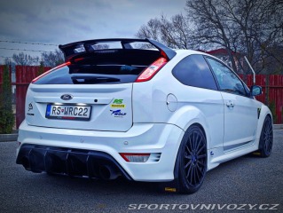 Ford Focus RS 2.5 T 2009