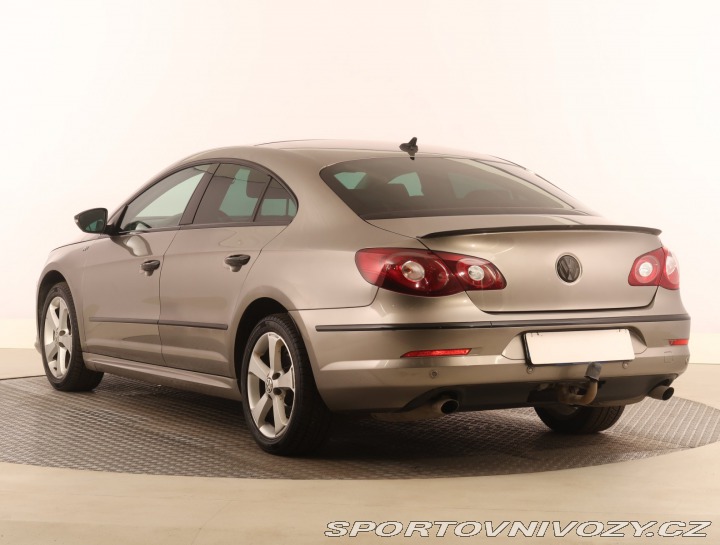 Volkswagen Passat CC CC Sportline 2.0 TDI 2011