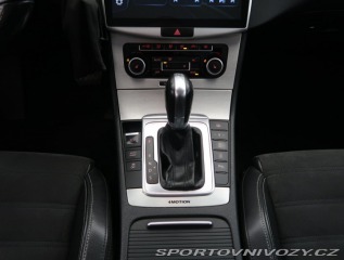Volkswagen Passat CC CC Sportline 2.0 TDI 2011