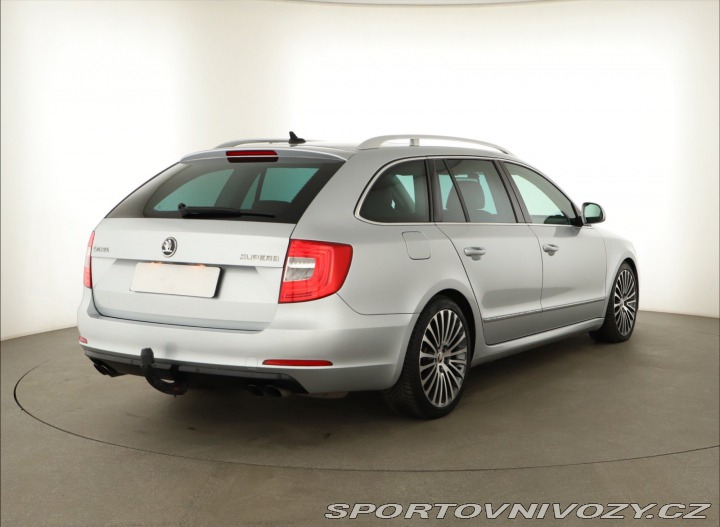 Škoda Superb Laurin&Klement 3.6 FS 2013