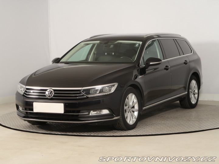 Volkswagen Ostatní modely Passat Highline 2.0 BiTDI 2016