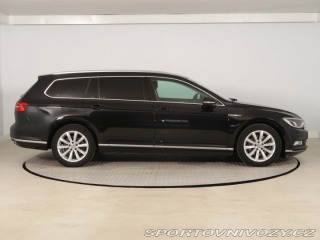 Volkswagen Ostatní modely Passat Highline 2.0 BiTDI 2016
